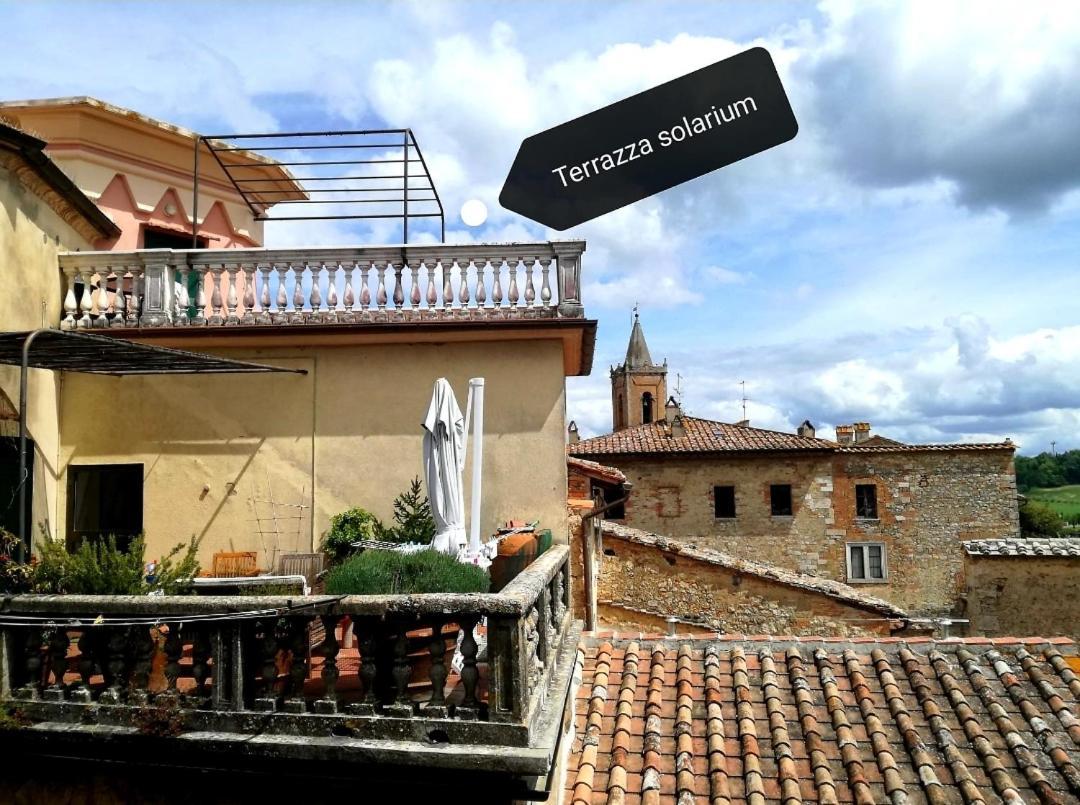 Mansarda Con Solarium Panoramico Su Centro Storico Di Sarteano Vicino Alle Famose Terme Della Val D'Orcia Leilighet Eksteriør bilde